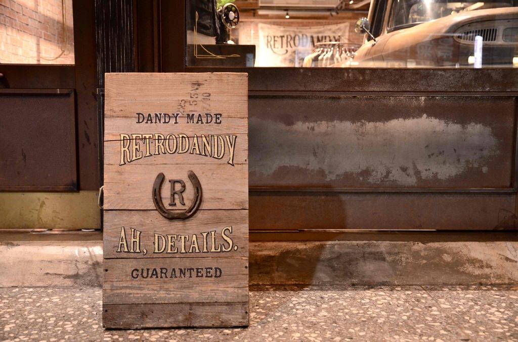 Blind pig 盲豬餐酒館 門口03